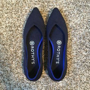 EUC Size 6 Maritime Navy Rothy's Points